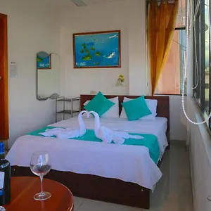 https://hostal-sir-francis-drake.puertoayorahotels.com