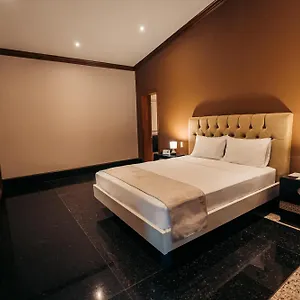 https://luxva-hotel-boutique.guayaquilhotels.org