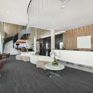 https://river-garden-hotel-suites.guayaquilhotels.org