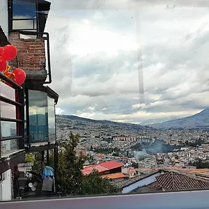 Luna Quitena Hotel