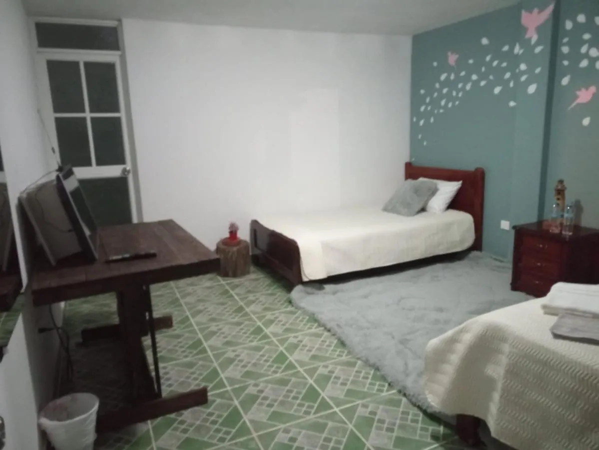 ***  Hotel Quinta Winay Yaruqui Ecuador